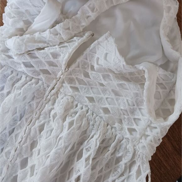 CITY STUDIO Mini Dress Crochet Lace Handkerchief Hem Summer Party White Size 9 - Picture 8 of 12